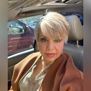 Meet your Posher, Patricia